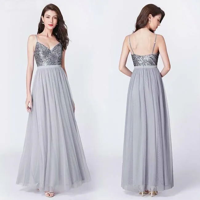 Pailletten Abendkleid mit Spaghettitrgern und V-Ausschnitt